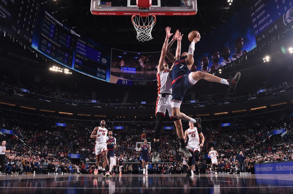 攻端屡次贡 攻端屡次贡